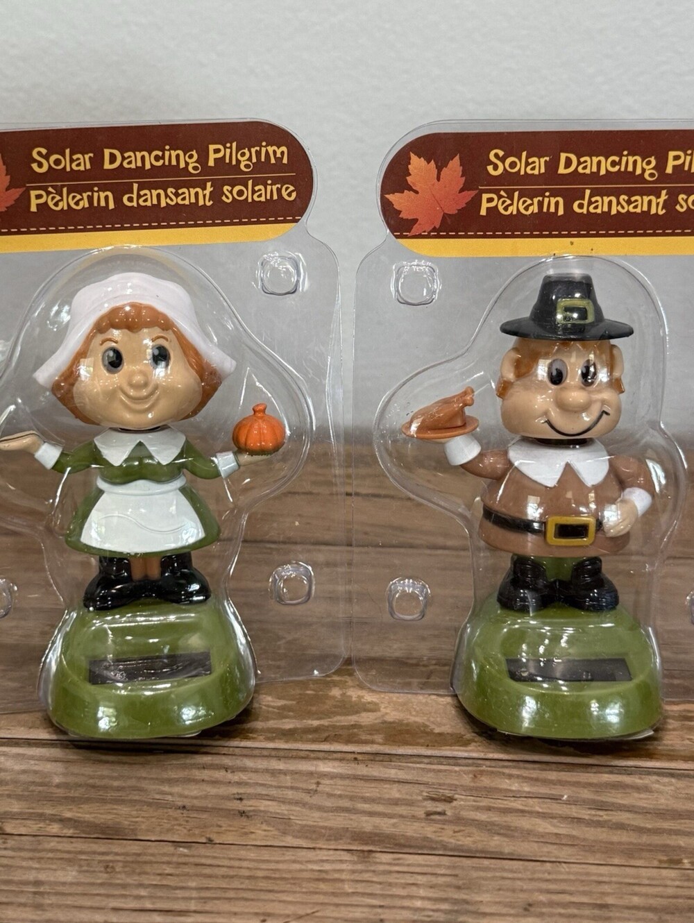 Set 2 Solar Dancing Bobblehead Pilgrims Figurines New In Box